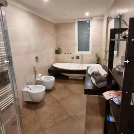 Apartment Indahouse Bari